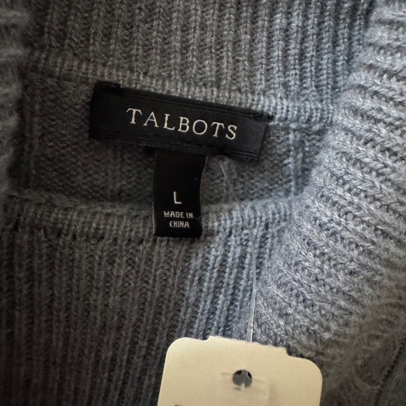 NWT Talbots grey heather cable turtleneck with buttons on sleeves L - Picture 4 of 7